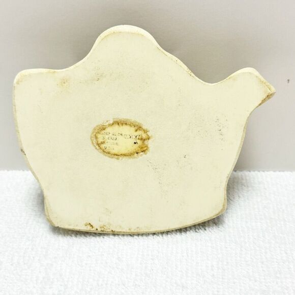Vintage Resin Teabag Rest - Picture 2 of 5
